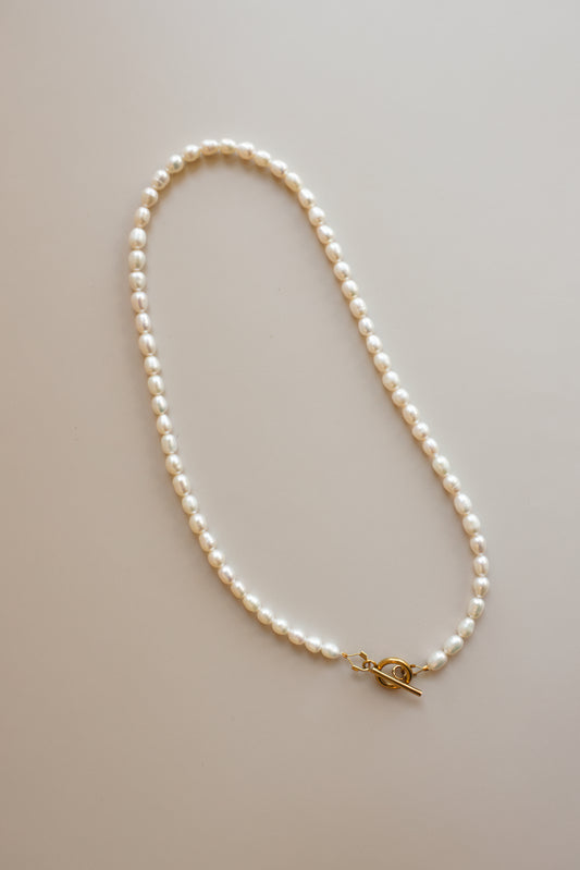 Classic Pearl Necklace