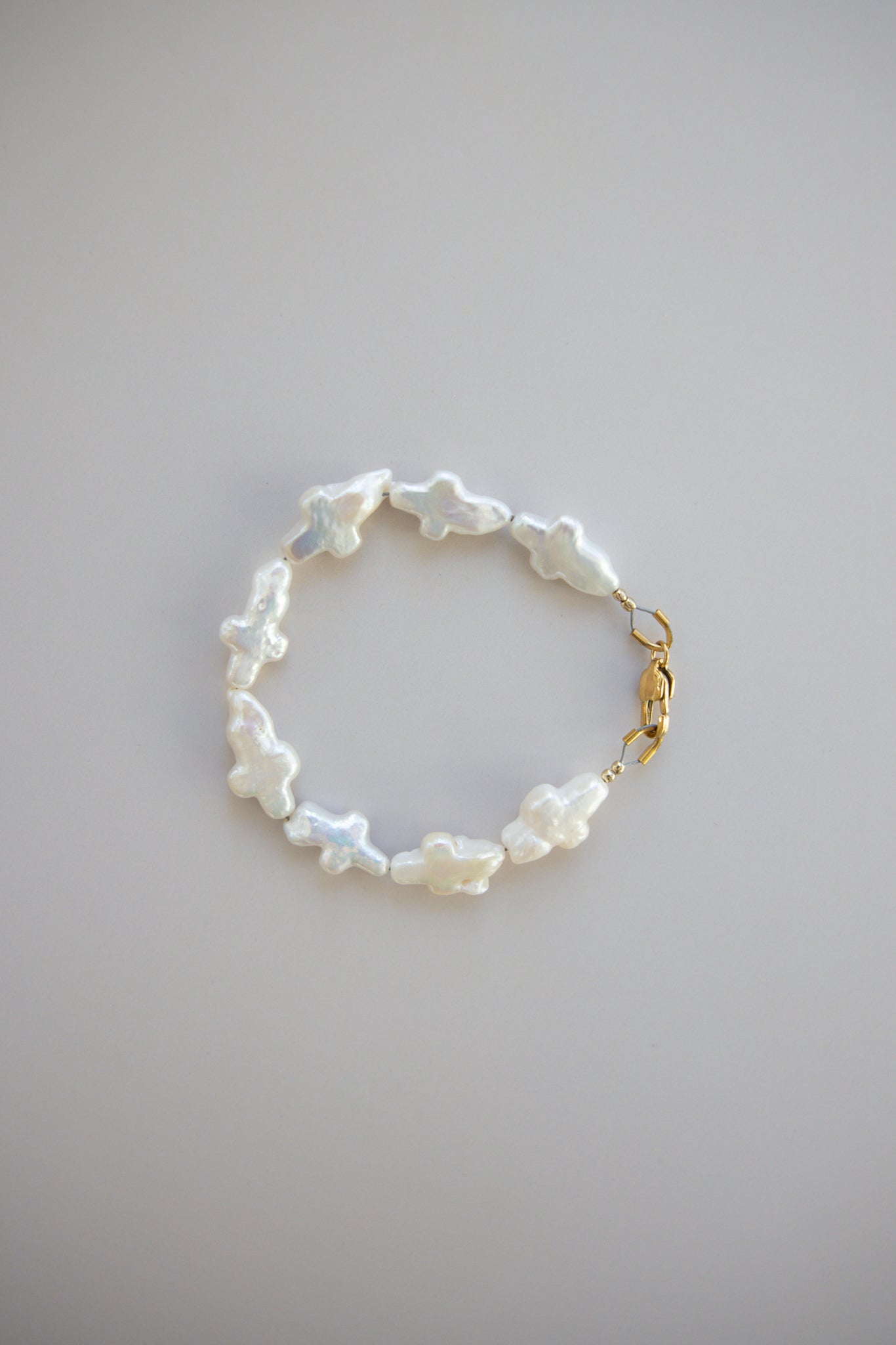 Irregular Pearl Cross Bracelet