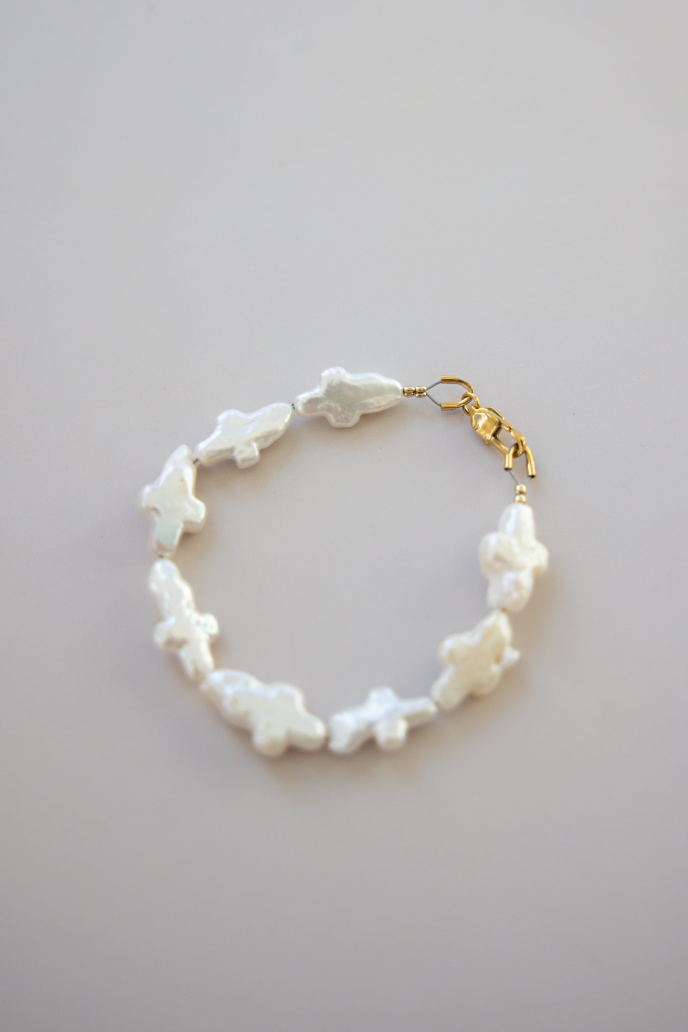 Irregular Pearl Cross Bracelet