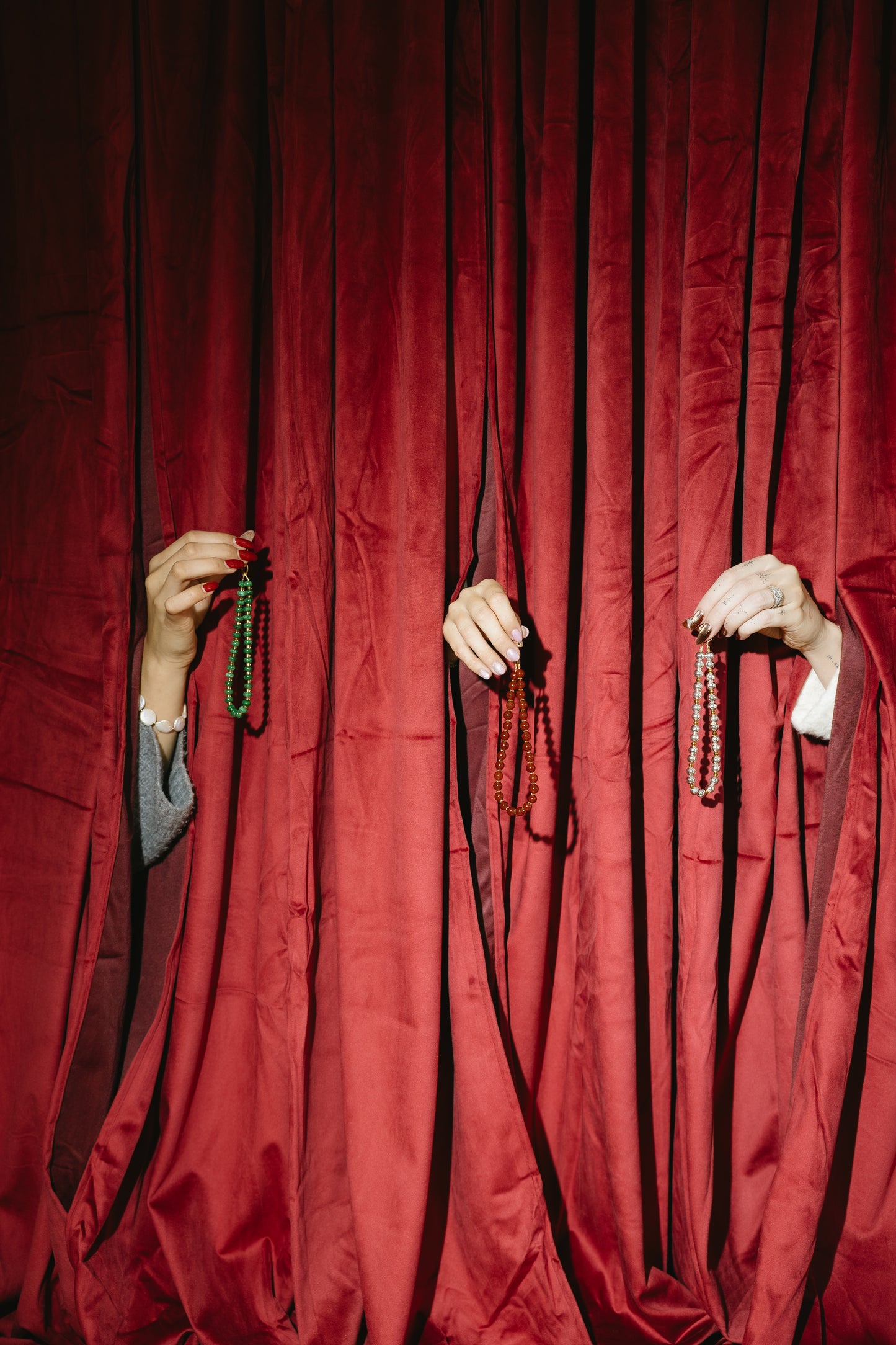 The Holiday Charm Set