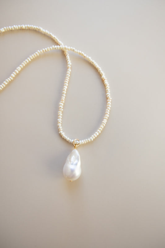 Button Pearl + Large Pearl Pendant Necklace