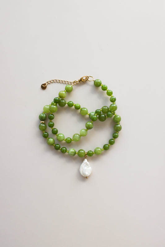 Peridot Pearl Necklace