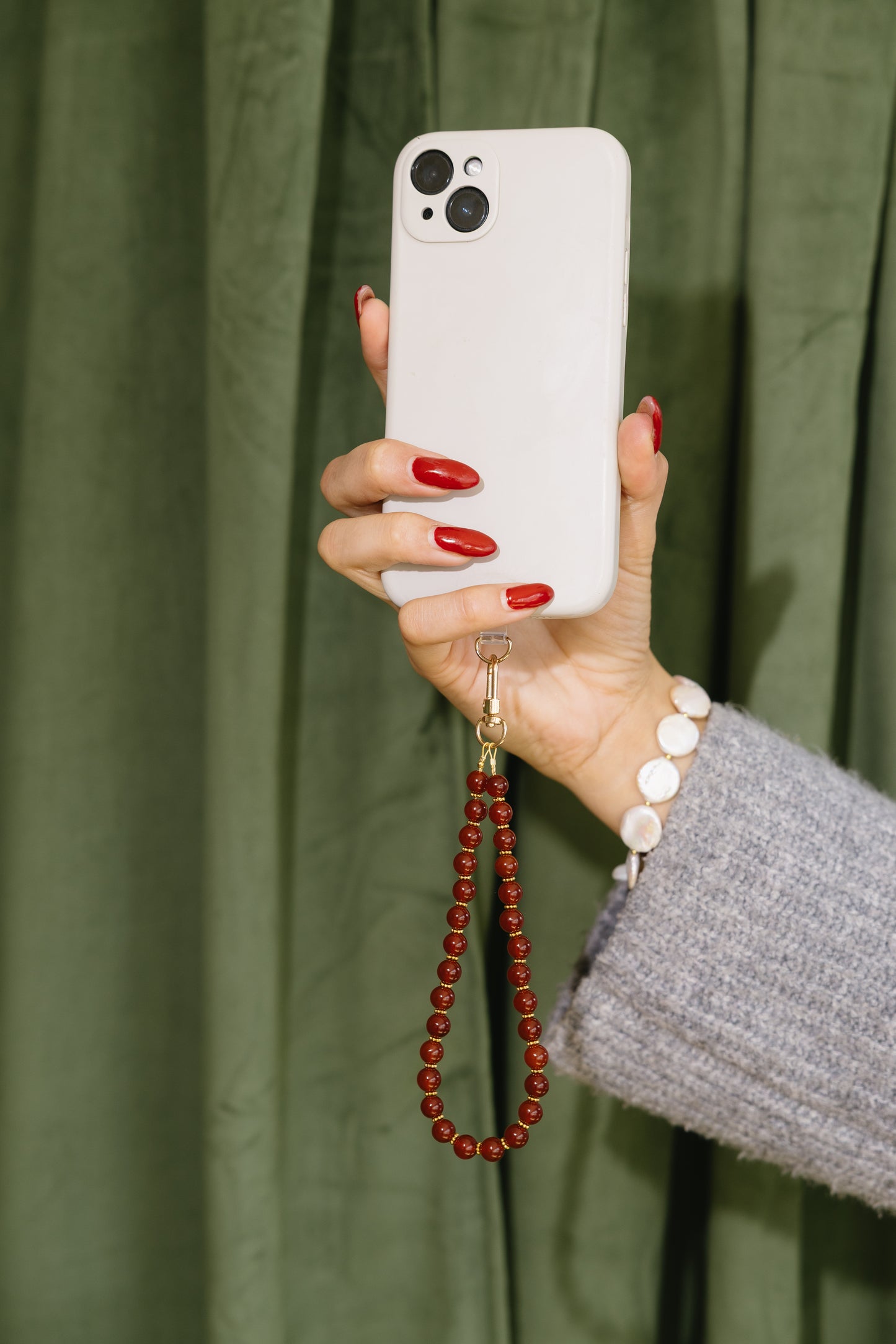 The Holiday Charm Set